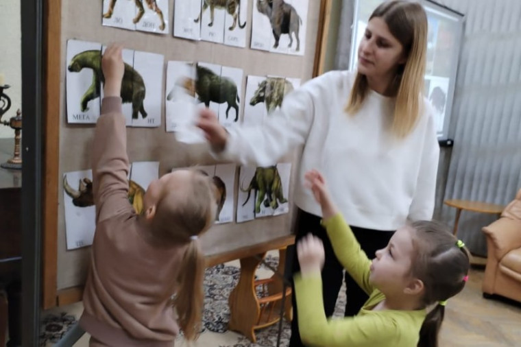 Экскурсия в Новомосковский археологический музей.