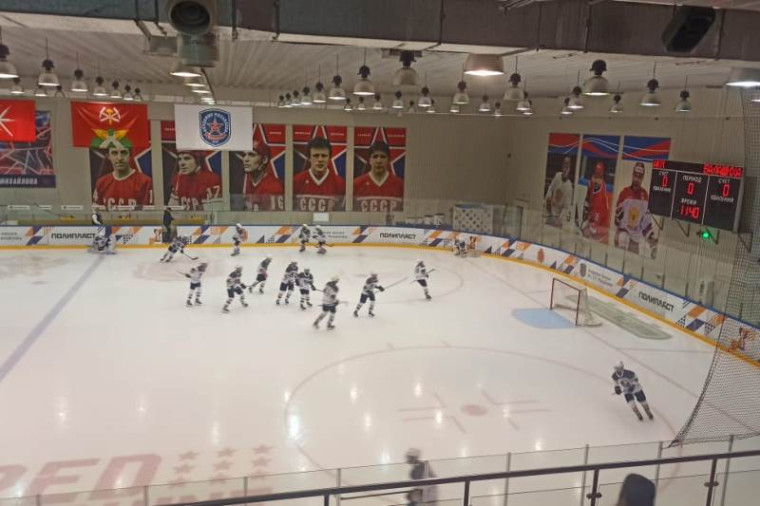 «АКМ», вперед!.