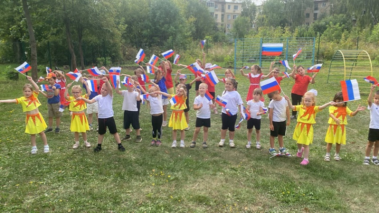 22 августа – День Государственного флага Российской Федерации.