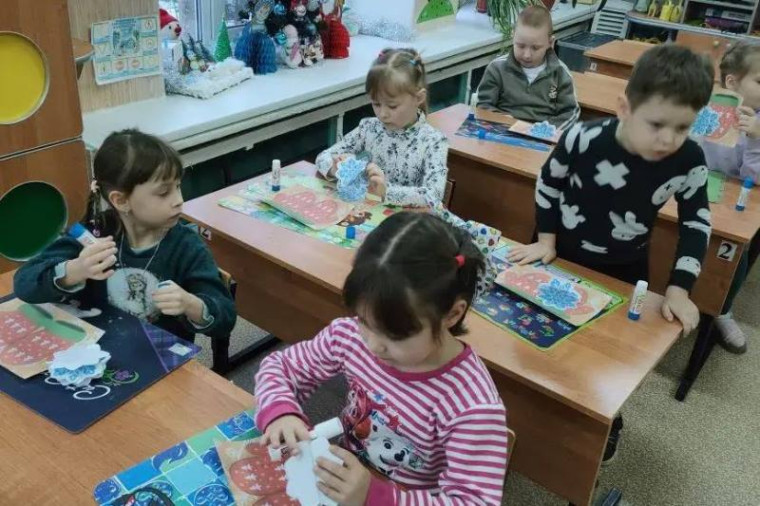 Детский сад встретил Всероссийский День снежинки весёлым тематическим праздником!.