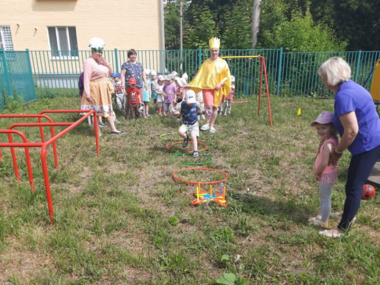 Спортивный праздник в детском саду.