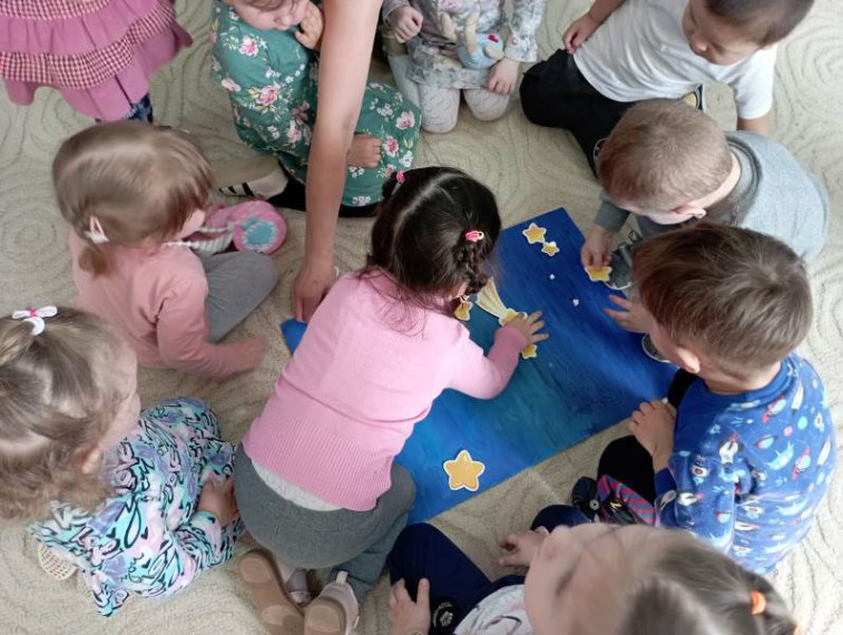День космонавтики в детском саду.